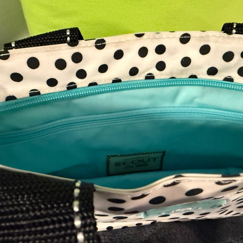 NWT - Scout Little Tripper Small Tote Bag - White, Black Polka Dots, Teal Zipper - Picture 3 of 3